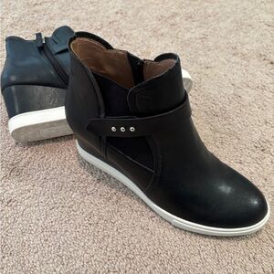 Paolo Black and White Ankle Booties